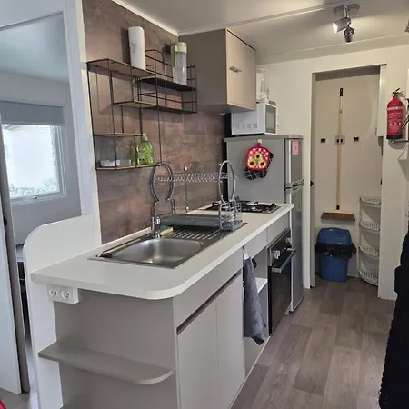 مكان تخييم Fmlodge Mobil Le Petit Cocon فالراس بلاج